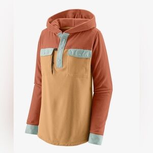 Colorblock Patagonia Women's Long-Sleeved Early Rise Shirt